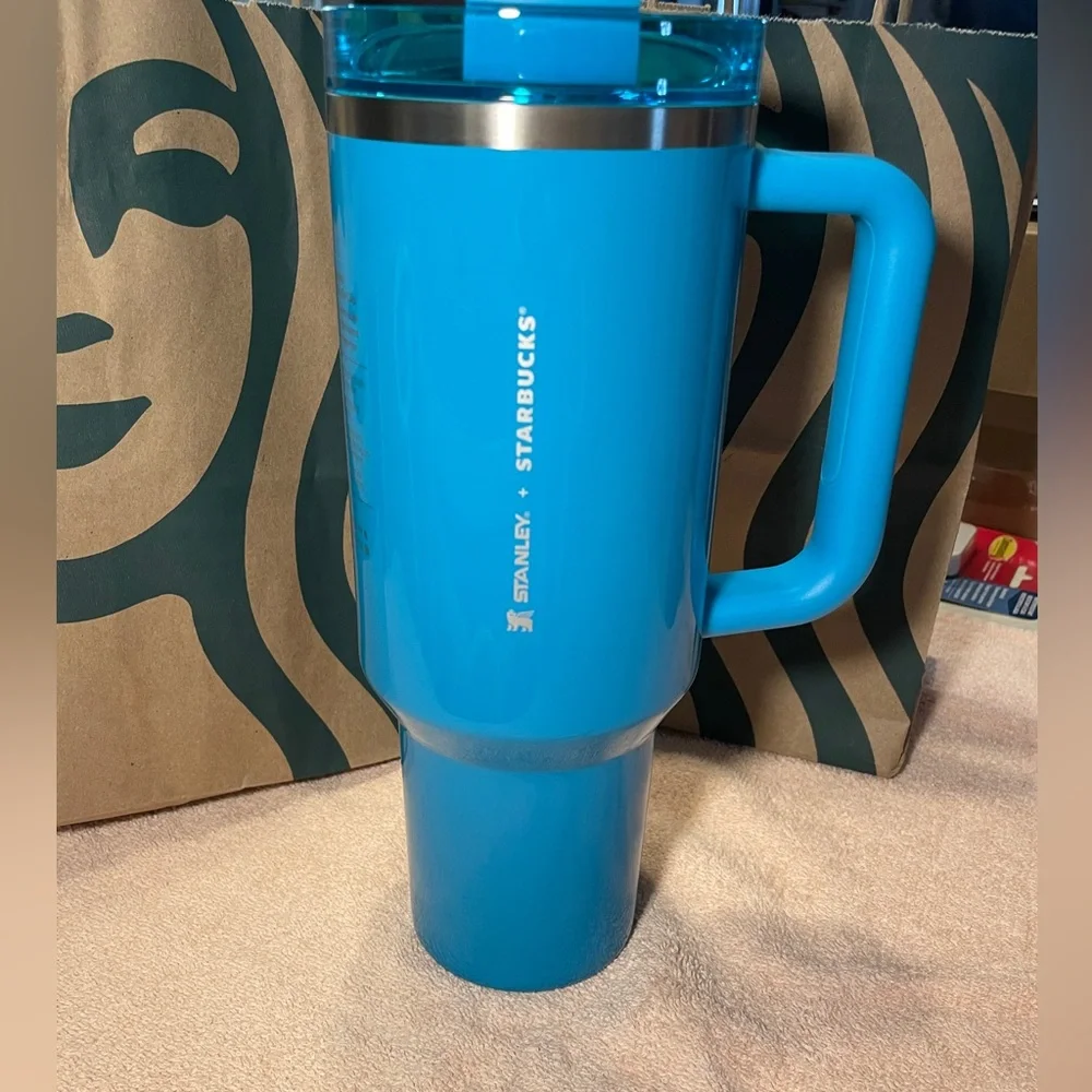 Starbucks x Stanley Blue Tumbler - Picture 2 of 3